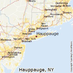 In 2021, Hauppauge, NY had a population of 20k people with a median age of 45.2 and a median household income of $127,789. Between 2020 and 2021 the population of Hauppauge, NY grew from 19,661 to 19,967, a 1.56% increase and its median household income grew from $120,442 to $127,789, a 6.1% increase. 